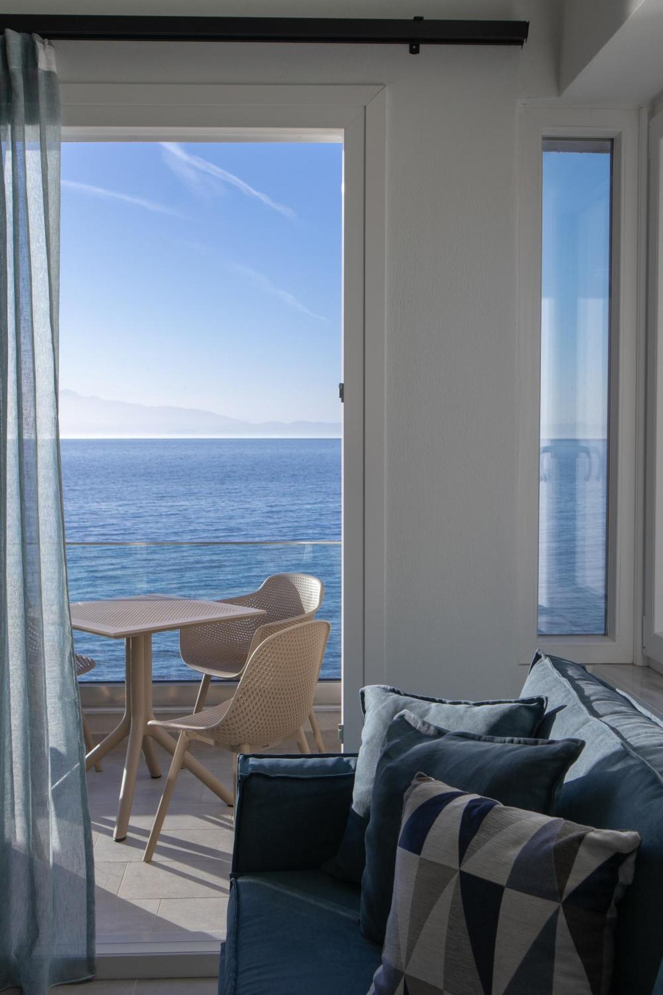 Olive & Sea Luxury Suites 斯卡拉索提罗斯 外观 照片
